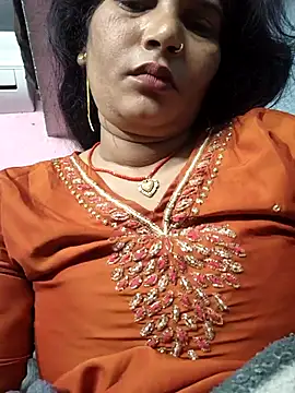Snapshot of Ritasingh-0461 chatting on 02-25-26, 11:58 Ritasingh-0461 online show from 02-25-26, 11:58