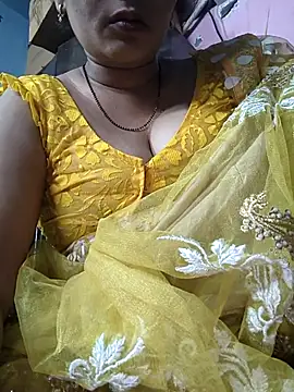 Snapshot of Ritasingh-0461 chatting on 05-27-26, 12:40 Ritasingh-0461 online show from 05-27-26, 12:40