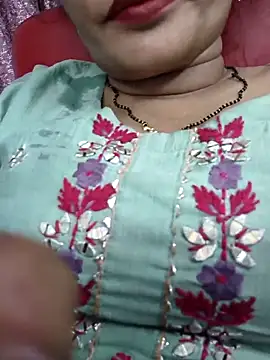 Snapshot of Ritasingh-0461 chatting on 06-08-26, 09:31 Ritasingh-0461 online show from 06-08-26, 09:31