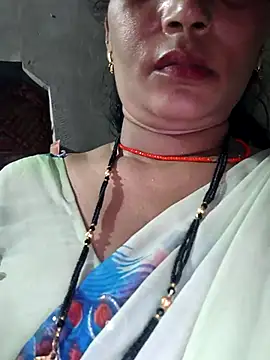 Snapshot of Ritasingh-0461 chatting on 06-16-26, 11:07 Ritasingh-0461 online show from 06-16-26, 11:07
