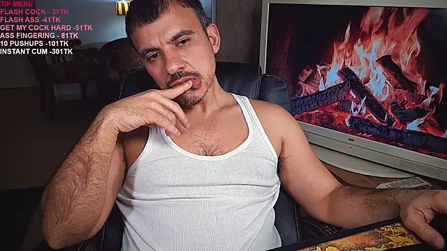 Snapshot of officeman7 chatting on 03-05-25, 08:00 officeman7 online show from 03-05-25, 08:00