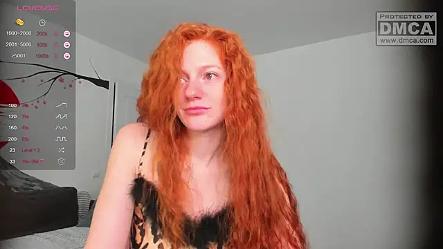 Snapshot of Aliceginger99 chatting on 02-09-25, 02:17 Aliceginger99 online show from 02-09-25, 02:17