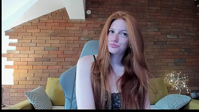 Snapshot of Aliceginger99 chatting on 09-14-25, 05:06 Aliceginger99 online show from 09-14-25, 05:06