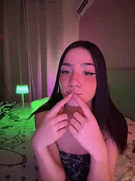 ShannonShanny online show from 10-17-25, 07:05