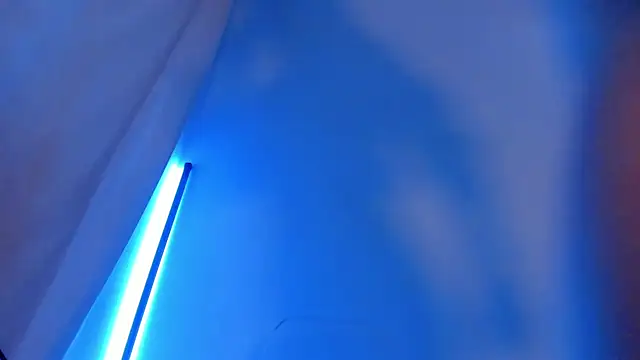 angeloflovee online show from 12-15-25, 05:44