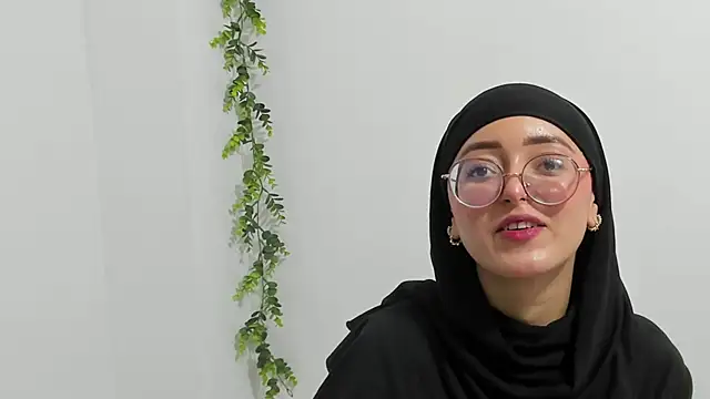 Snapshot of aysel_elid chatting on 12-04-24, 09:57 aysel elid online show from 12-04-24, 09:57