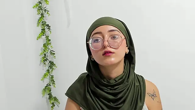 Snapshot of aysel_elid chatting on 12-06-24, 10:08 aysel elid online show from 12-06-24, 10:08