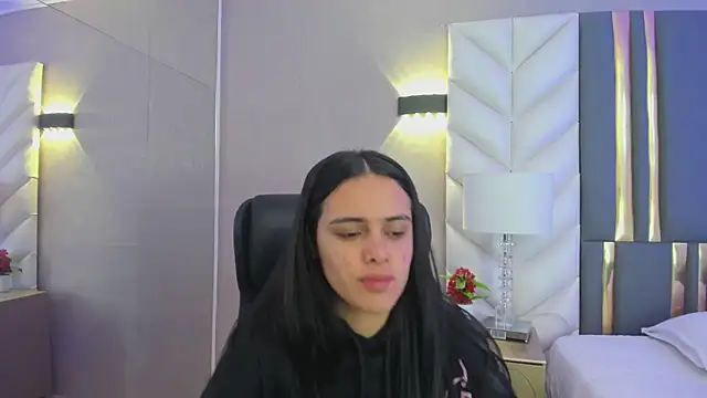 ChloeHarper  online show from 02-17-26, 11:40