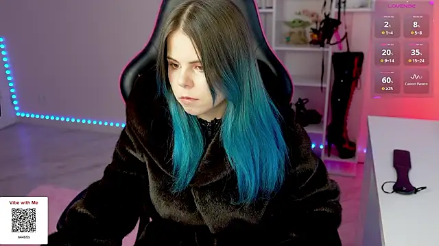 Latex Kitty online show from 02-01-26, 02:37