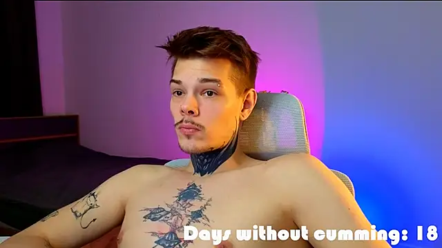 DENIS HERE online show from 02-18-26, 06:26