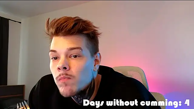 DENIS HERE online show from 02-23-26, 06:33