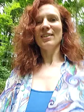 Exhibitionsplit online show from 06-19-26, 10:52