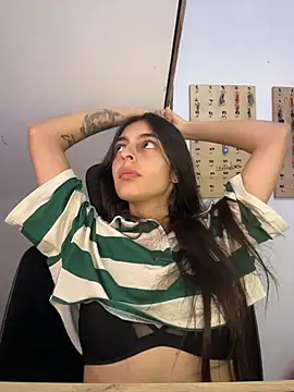 Snapshot of cristel_17 chatting on 07-20-26, 06:49 cristel 17 online show from 07-20-26, 06:49