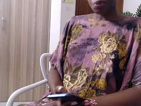 Snapshot of black___ghodess chatting on 06-05-26, 06:52 black ghodess online show from 06-05-26, 06:52