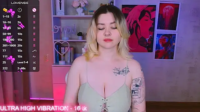 cutie mili online show from 02-25-25, 07:09