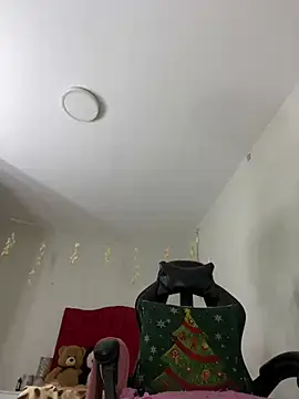 Snapshot of LISA_BULLOCK_ chatting on 02-06-25, 10:15 LISA BULLOCK online show from 02-06-25, 10:15