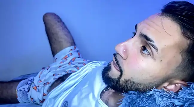 Dar milk online show from 02-15-25, 06:02