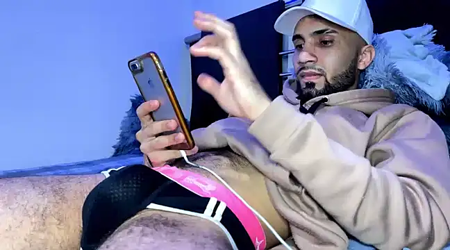 Dar milk online show from 03-23-25, 06:05