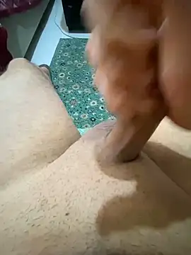 azginnn35 online show from 02-08-26, 11:13