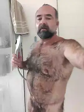 Snapshot of chainjulious chatting on 01-24-25, 05:32 chainjulious online show from 01-24-25, 05:32