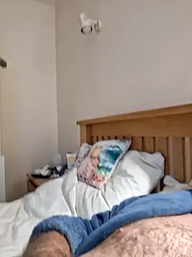 jonjoey123 online show from 10-28-25, 07:23