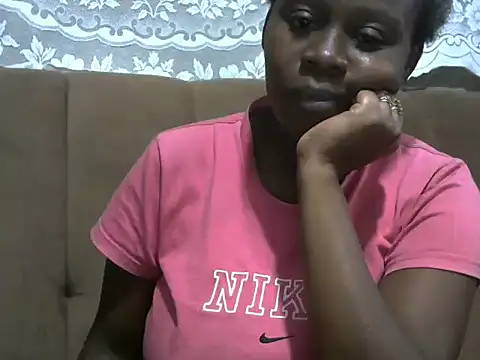 Snapshot of Amelyah chatting on 01-06-26, 02:43 Amelyah online show from 01-06-26, 02:43