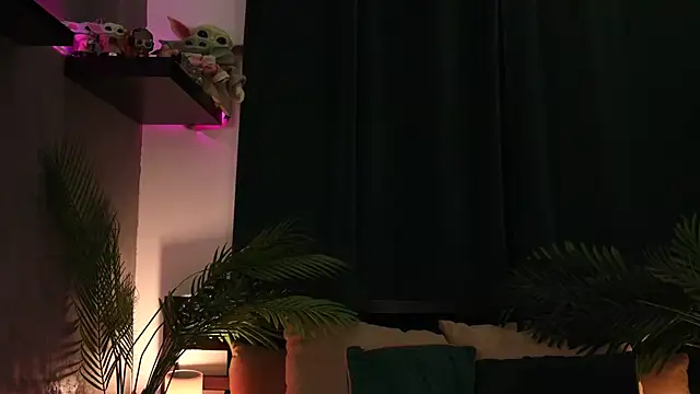 BabyYoda- online show from 02-09-25, 10:32