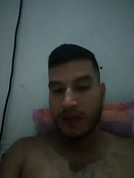 Snapshot of come_burra chatting on 04-01-26, 01:39 come burra online show from 04-01-26, 01:39