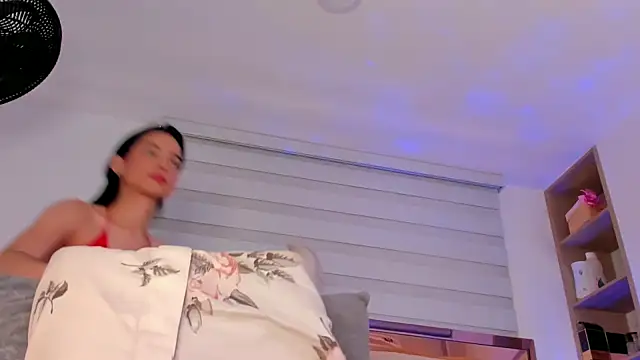 violetta-brown1 online show from 12-10-24, 02:05