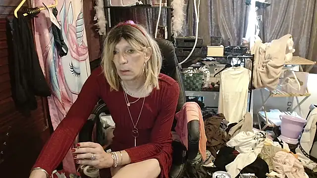 Ombeline1 online show from 11-11-25, 11:21