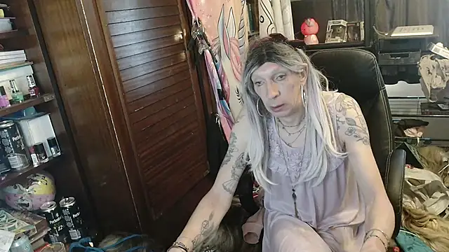 Ombeline1 online show from 04-21-26, 06:52