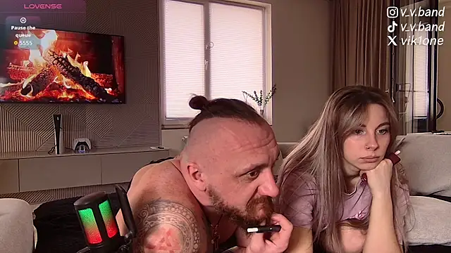 Snapshot of niki7377 chatting on 02-25-26, 05:39 niki7377 online show from 02-25-26, 05:39