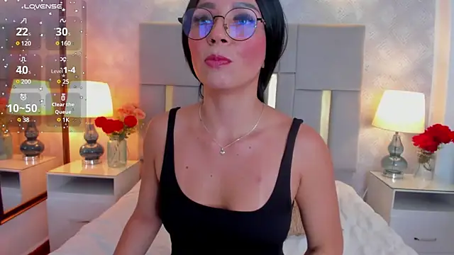 Camilaa Sanchez  online show from 02-28-25, 11:36