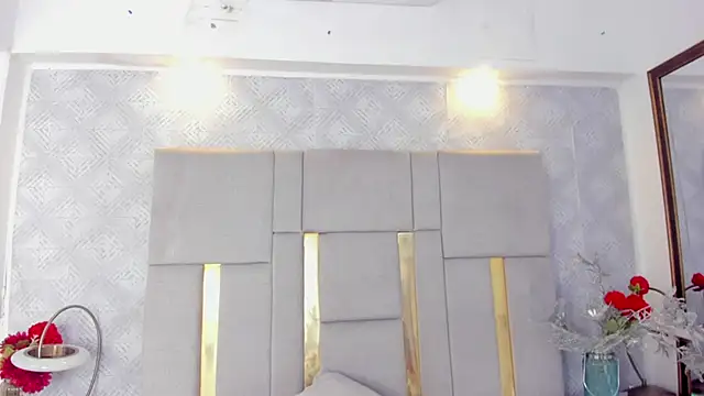 Camilaa Sanchez  online show from 10-14-25, 03:35