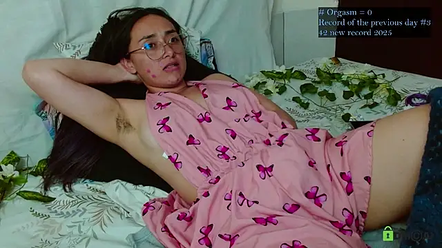 Hot Candy  online show from 02-05-26, 03:44