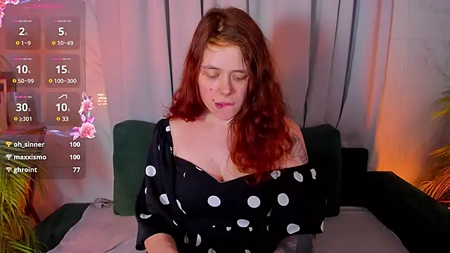 Snapshot of SophiePure chatting on 03-14-25, 11:43 SophiePure online show from 03-14-25, 11:43