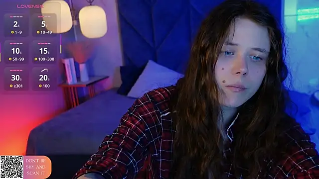 SophiePure online show from 04-25-26, 08:28