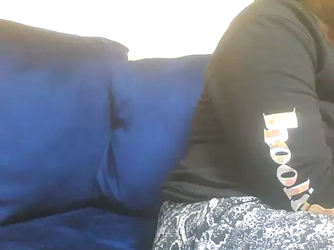 Sexy Riri online show from 10-08-25, 02:04