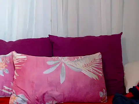 Freakyassnwildx online show from 11-23-25, 08:19