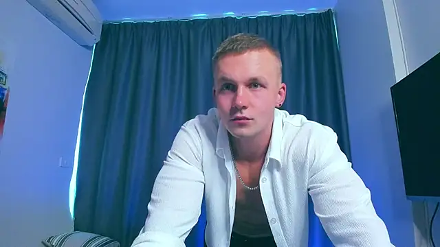 Samuel Andrew online show from 01-31-25, 04:03