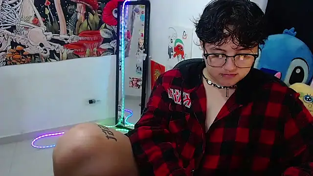 isabeautyx19 online show from 07-05-26, 01:34