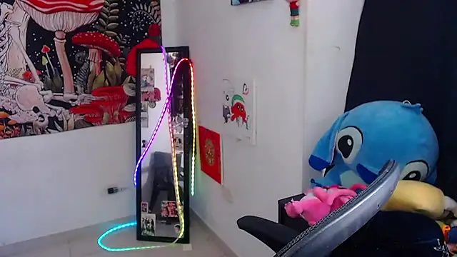isabeautyx19 online show from 07-15-26, 04:12