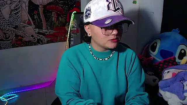isabeautyx19 online show from 07-19-26, 02:59