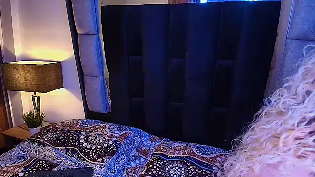 Snapshot of Bonnie_vega chatting on 01-11-26, 10:26 Bonnie vega online show from 01-11-26, 10:26