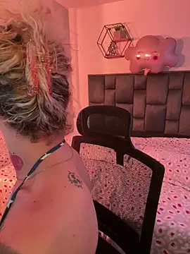 Snapshot of Bonnie_vega chatting on 02-25-26, 10:08 Bonnie vega online show from 02-25-26, 10:08