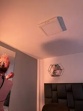 Bonnie vega online show from 04-26-26, 09:34