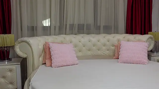 NinaCrystal1 online show from 02-21-25, 06:51