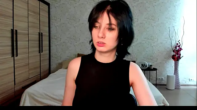 Snapshot of JulisSweet chatting on 01-18-25, 07:38 JulisSweet online show from 01-18-25, 07:38