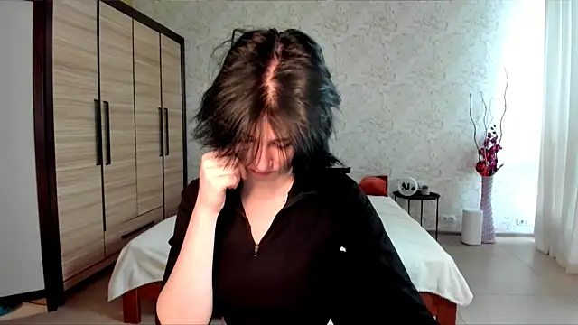 Snapshot of JulisSweet chatting on 01-19-25, 07:25 JulisSweet online show from 01-19-25, 07:25