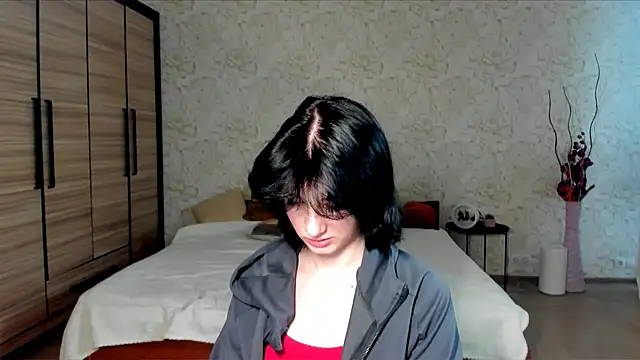 Snapshot of JulisSweet chatting on 01-26-25, 01:58 JulisSweet online show from 01-26-25, 01:58
